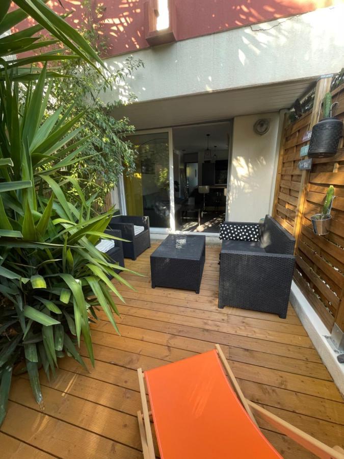 Agreable T2 Traversant Rdc Avec Terrasse + Balcon+ Parking 2 Places モンペリエ エクステリア 写真